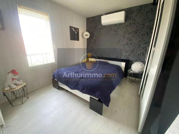 Vente                                                      Maison
                        
                     6 pièces                      112 m2                     à Brie-Comte-Robert