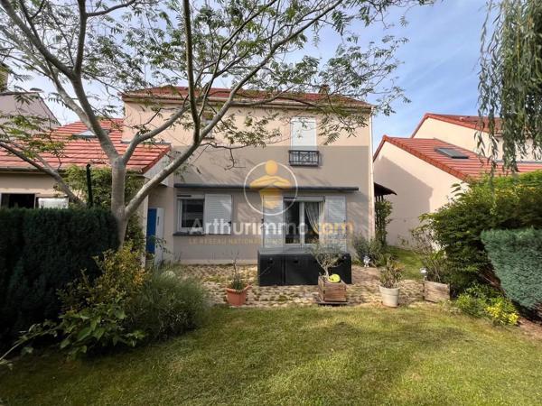 Vente                                                      Maison
                        
                     6 pièces                      112 m2                     à Brie-Comte-Robert