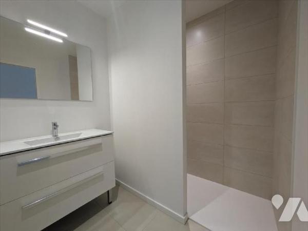 EXCLUSIVITE - LES HERBIERS - Découvrez ce plain-pied refait à neuf en 2025 à proximité immédiat...