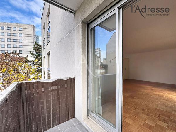 PUTEAUX/Quartier OASIS - Appartement 3 pièces 69 m² cave et parking