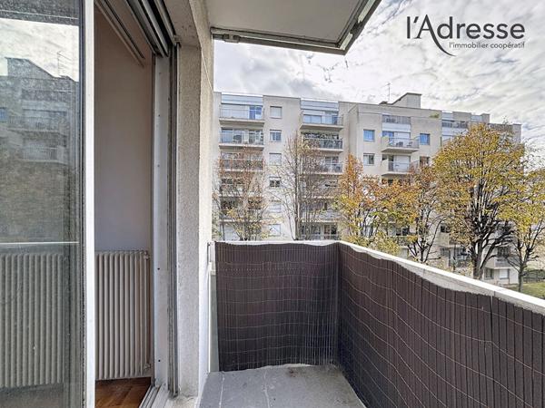 PUTEAUX/Quartier OASIS - Appartement 3 pièces 69 m² cave et parking