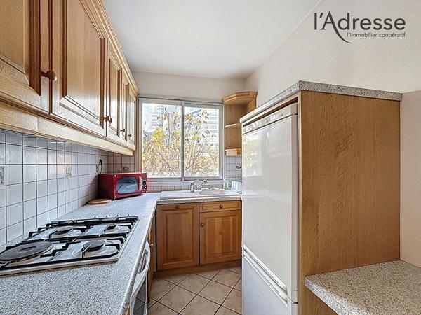 PUTEAUX/Quartier OASIS - Appartement 3 pièces 69 m² cave et parking