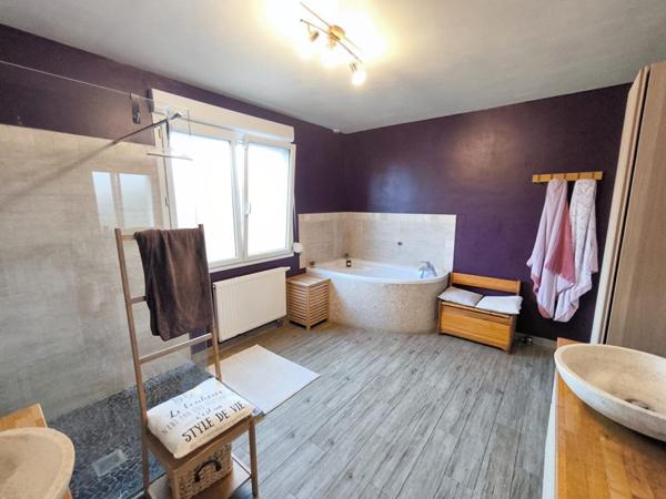 Maison Saint Gilles de Crétot  6 pièce(s) 160 m²