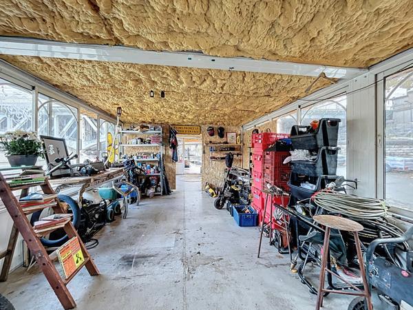 Péniche habitation 204 m² à deux pas de Perrache et du centre ville