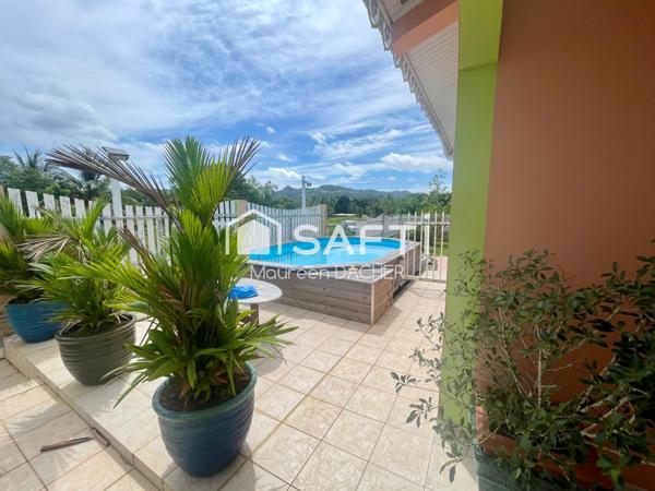 Villa Familiale avec Piscine et Jardin – Le Lamentin