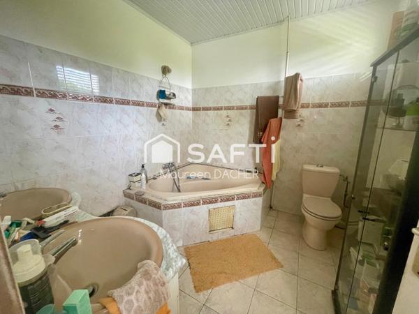 Villa Familiale avec Piscine et Jardin – Le Lamentin