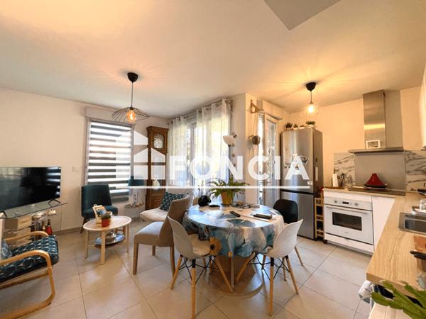 Location Appartement 2 pièces 40.7 m² - 1188 QUAI COMMANDAT RIVIERE Toulon 83100