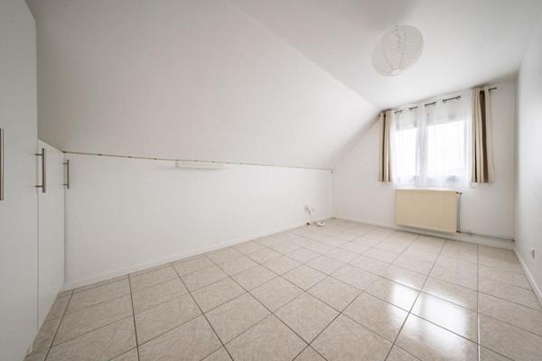 21800 SENNECEY LES DIJON - Maison 170 m², 5/6 chambres, Piscine, Dépendance 180 m² , Terrain 1300 m²