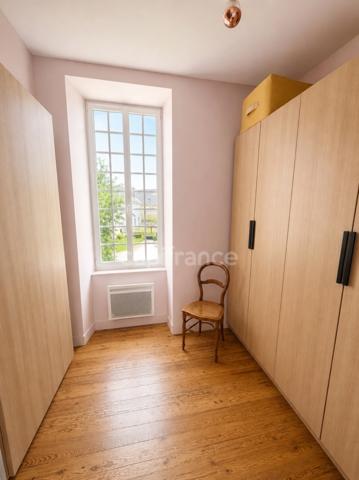 EXCLUSIVITÉ - Maison de maître à vendre 6 pièces (56)