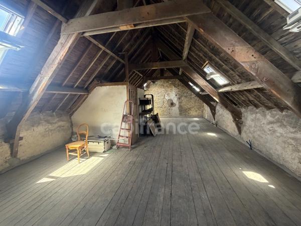 EXCLUSIVITÉ - Maison de maître à vendre 6 pièces (56)