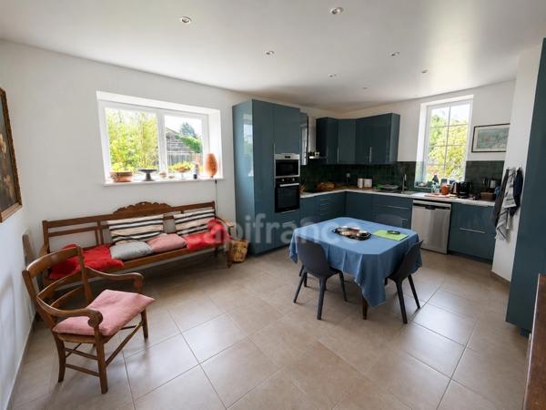 EXCLUSIVITÉ - Maison de maître à vendre 6 pièces (56)