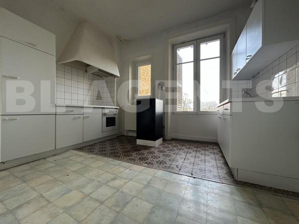 Immeuble de rapport proche Belgique