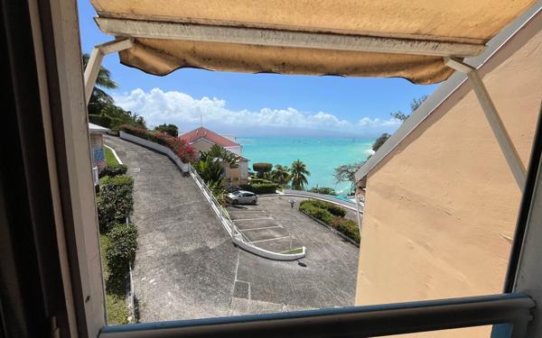 Appartement à vendre    3 pièces •  Le Gosier