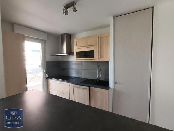Appartement à louer 3 pièces 63m² Dijon (21000)
