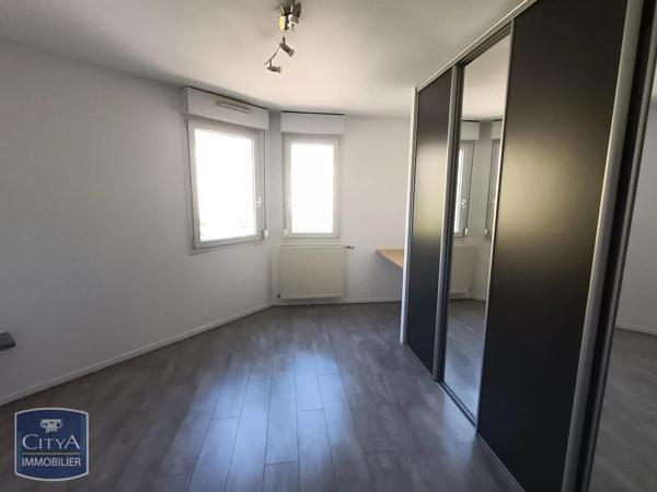 Appartement à louer 3 pièces 63m² Dijon (21000)