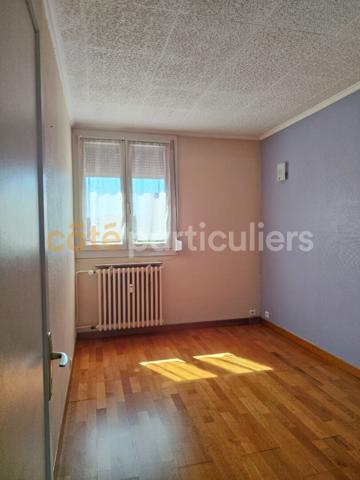 Vente
                Appartement69,31 m² - 3 Pièces -
                    DOLE (39100)