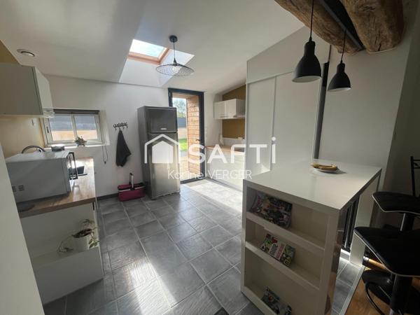 Maison de charme, 118 m2,  bourg de L'Herbergement