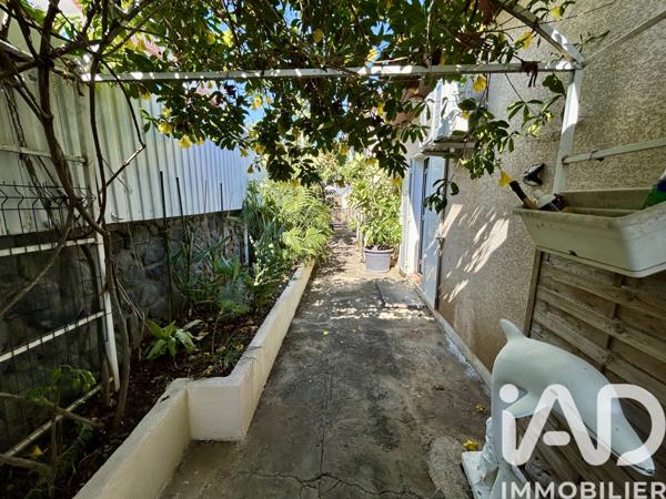 Maison à vendre 7 pièces 276 m² L'Étang-Salé