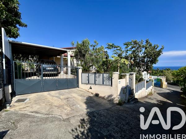 Maison à vendre 7 pièces 276 m² L'Étang-Salé