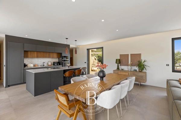 Porto-Vecchio, Villa 4 Chambres -  194 m² à vendre