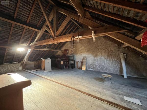 Maison de ville à vendre à Villedieu-sur-Indre dans l'Indre (36320), ref : JA/817   
Centre Ville