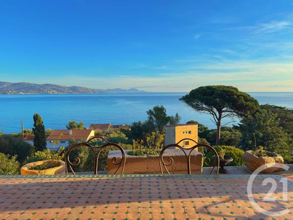 Maison à vendre  10 pièces - 245,26 m2 STE MAXIME - 83