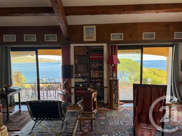 Maison à vendre  10 pièces - 245,26 m2 STE MAXIME - 83