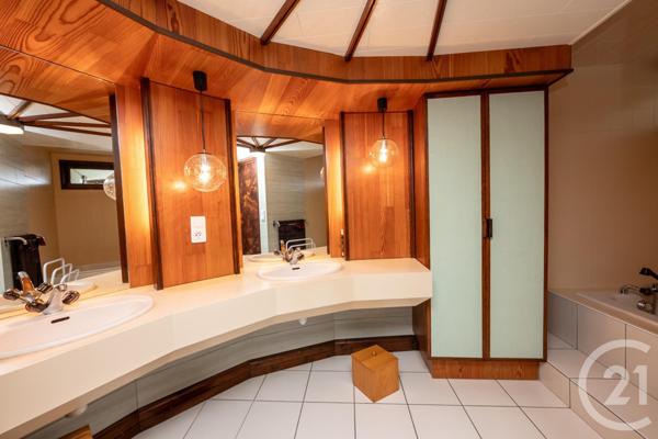 Maison à vendre  8 pièces - 203 m2 PONTARLIER - 25