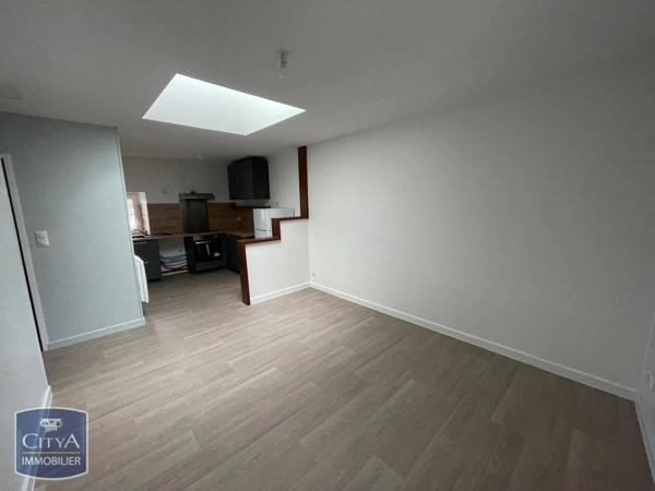 Appartement à louer 2 pièces 37.16m² Angoulême (16000)