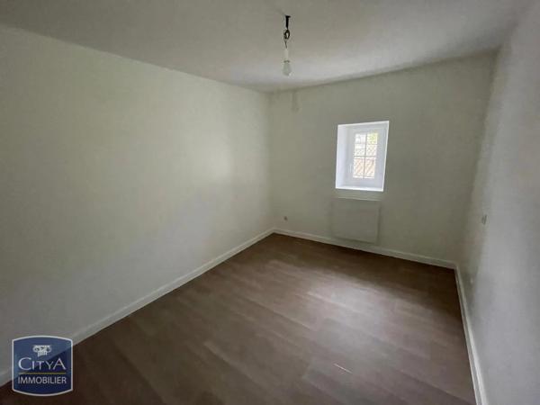 Appartement à louer 2 pièces 37.16m² Angoulême (16000)