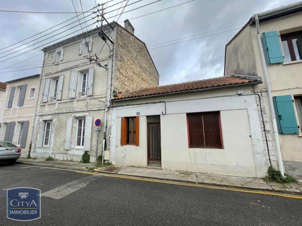 Appartement à louer 2 pièces 37.16m² Angoulême (16000)