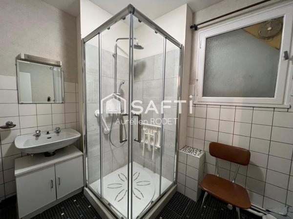 Maison proche tout commerces, quartier PMC.