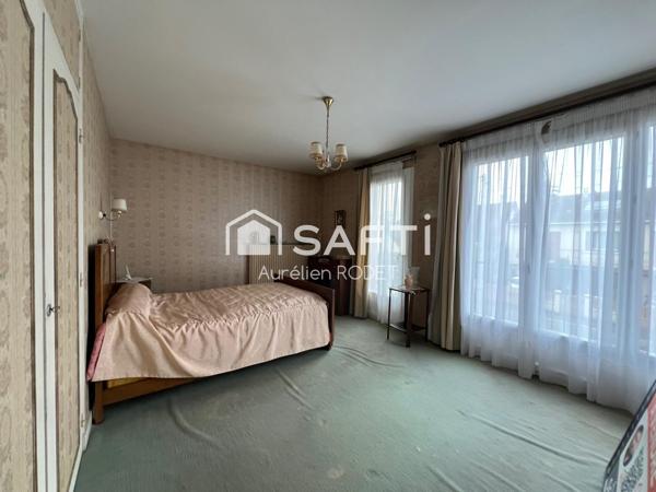 Maison proche tout commerces, quartier PMC.