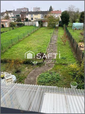 Maison proche tout commerces, quartier PMC.