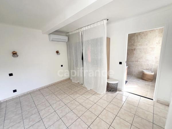 À Vendre Manosque centre historique – Maison de ville 3 pièces avec 2 chambres, garage et cave