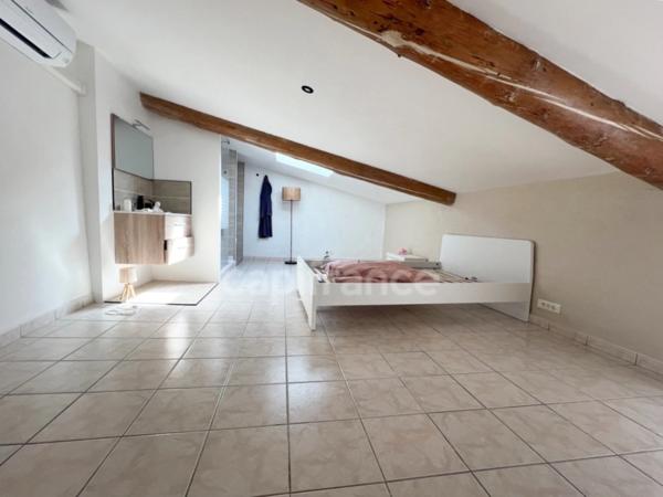 À Vendre Manosque centre historique – Maison de ville 3 pièces avec 2 chambres, garage et cave