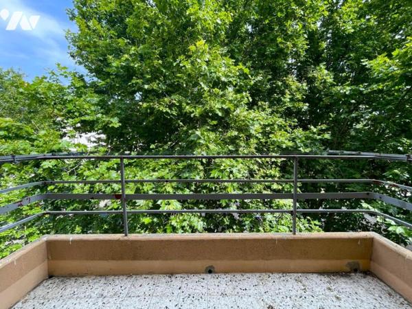 Appartement T4 avec balcon, garage et cave