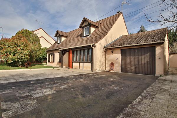 Maison Leuville Sur Orge 7 pièce(s) 160 m2