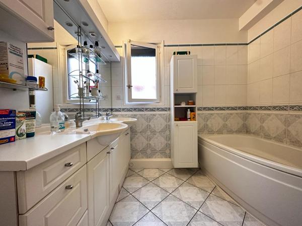 Maison Leuville Sur Orge 7 pièce(s) 160 m2