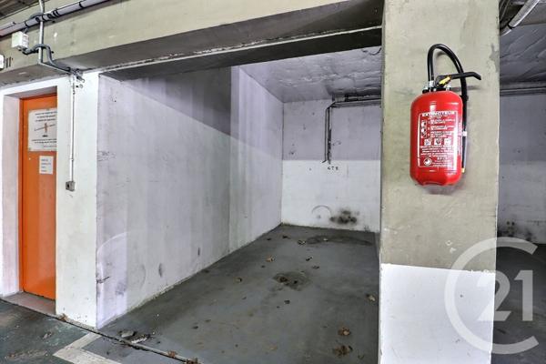 Parking à vendre  10,10 m2 TREMBLAY EN FRANCE - 93