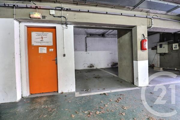 Parking à vendre  10,10 m2 TREMBLAY EN FRANCE - 93