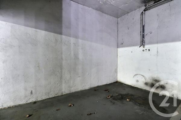 Parking à vendre  10,10 m2 TREMBLAY EN FRANCE - 93