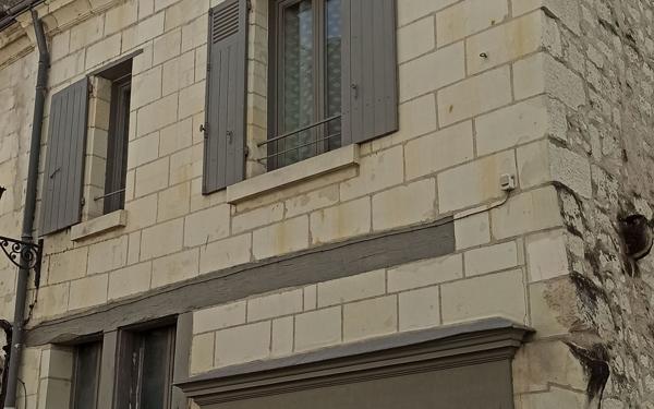 Maison à vendre    2 pièces •  Saint-Aignan