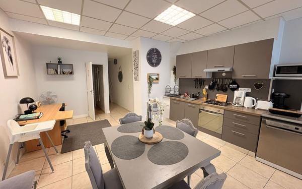 Maison à vendre    2 pièces •  Saint-Aignan