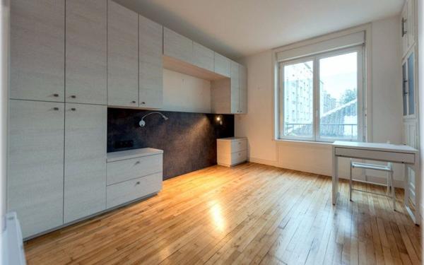Appartement à louer    4 pièces •  Brest