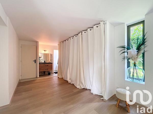 Maison à vendre 10 pièces 326 m² Le Puy-en-Velay
