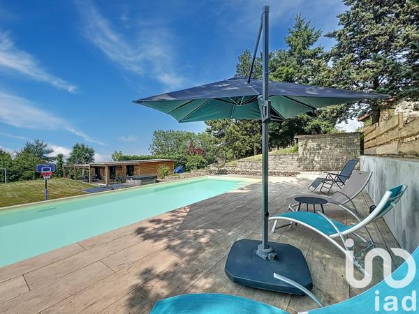 Maison à vendre 10 pièces 326 m² Le Puy-en-Velay