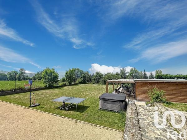 Maison à vendre 10 pièces 326 m² Le Puy-en-Velay