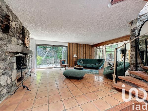 Maison à vendre 10 pièces 326 m² Le Puy-en-Velay