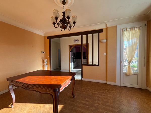 A VENDRE Quartier St Georges à Périgueux Maison de type 4